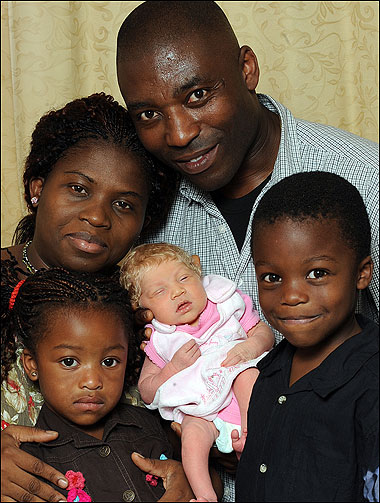 black-parents-have-white-baby-17579-1279717592-3.jpg